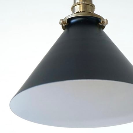 Brass Entrance Light + IRON SHADE / GRAY , BLACK / 味わいが深まる真鍮製にマットな鉄の質感がおしゃれなエントランスライト / 電球選択