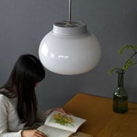 心地良いあかりを生み出す kom ペンダントライト/ kom pendant light L / ペンダントライト / AXCIS / キッチン照明 ダイニング リビング / LED電球 選択