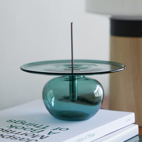 GRASS VASE INCENSE 'N' FLOWER / インセンスホルダーとフラワーベース。ふたつの役割を持つアイテムガラスベース / Clear , Green , Gray , Umber