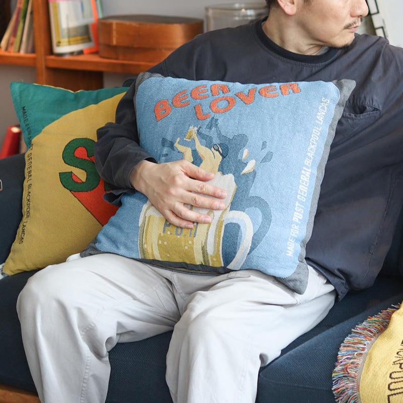 CUSHION COVER / 遊び心のあるメッセージとデザイン / クッション