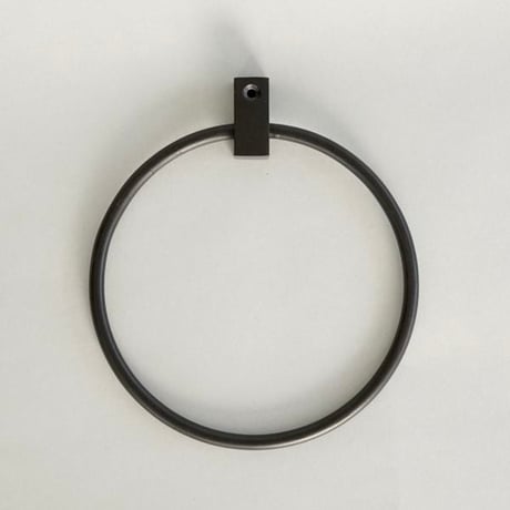 VOL TOWEL RING HOLDER / スタイリッシュでキュービックなハウスパーツ / IRON BLACK , BRASS / タオルリングホルダー アイアン