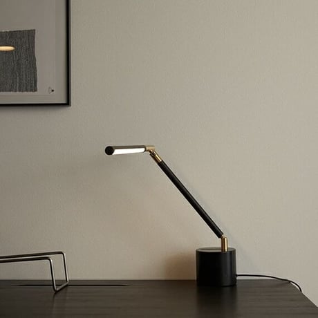 Vision LED-desk lamp /タッチスイッチ デスクランプ / LED内蔵 / デスクライト / DESK LIGHT /  ARTWORK STUDIO