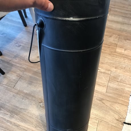 ロングペール缶のアンブレラスタンド / WHITE , BLACK , SILVER , GREEN / PAIL CAN  / ちょうど良いスリム感で場所をとらない傘立て / φ18.5×H56cm