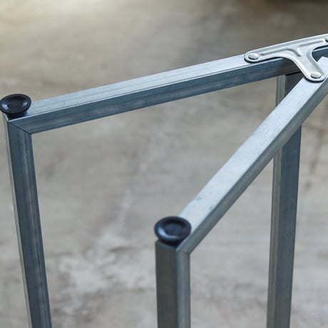 EXHIBITION TABLE LEG / 2pcs SET / 無機質な雰囲気のネジやボルトを使わないステンレステーブルレッグ
