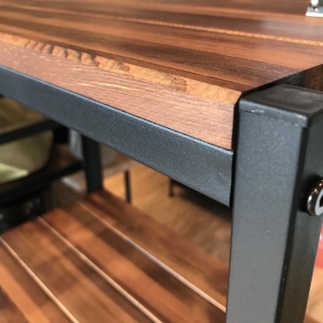 IRON × PINE WOOD SIDE TABLE / ラフな質感 天然木の味わいがあるサイドテーブル / アイアン家具
