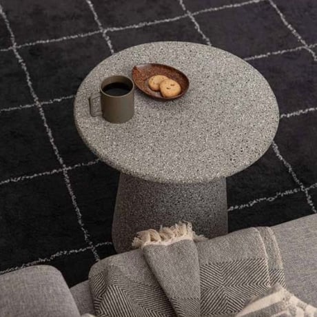 ROUND DISPLAY TABLE / ディスプレイスタンドからテーブルまで上品なラウンドデザインテーブル