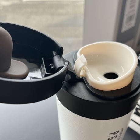 片手で楽々ワンプッシュでオープン ステンレスボトル /300ml / 水筒  ▷保温効力 67℃以上/ 6時間 保冷効力 7℃以下/ 6時間 ▷保温保冷ボトル