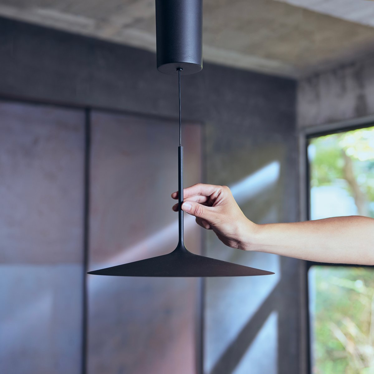 【新品未使用】Shadow LED-lift pendant light L shadow LED-lift pendant light / デザインや美しさを楽しむデザイ