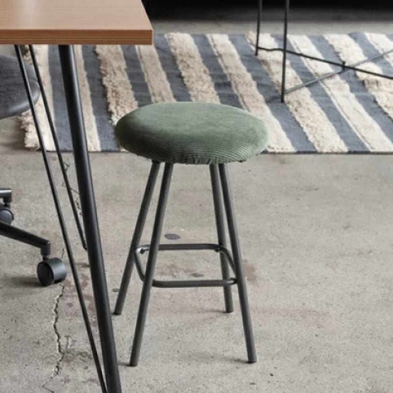 Corduroy stool / コーデュロイ座面のラフな雰囲気のコンパクト