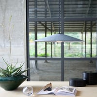 Air LED-pendant light / 存在感があるサイジングながらシャープでスタイリッシュなペンダントライト