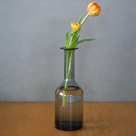 REUNA SLIM GRAY GRASS VASE / ガラスベース / スリム ガラスベース / レウナ / 花器 / 花瓶 / フラワーベース
