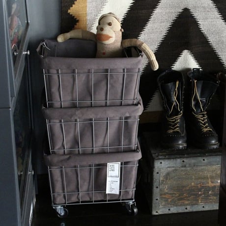 WIRE ARTS ＆ PRO.STACKING BASKET 3 with CASTER / WASHABLE COVER / 収納バスケット / キャスターバスケット / BRID