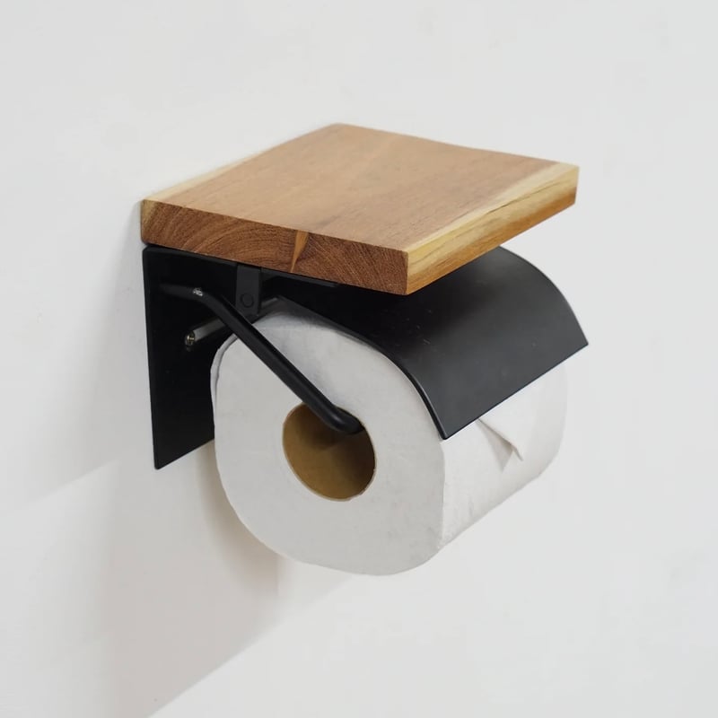 WOOD+IRON toilet