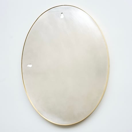 BRASS OVAL MIRROR 420 / 上質さをプラスして空間全体の完成度を上げてくれる真鍮ミラー / H42cm
