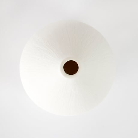 FLOWER VASE PUFFY（porcelain）/ パフィ/ マットな質感 磁器製のフラワーベース パフィ