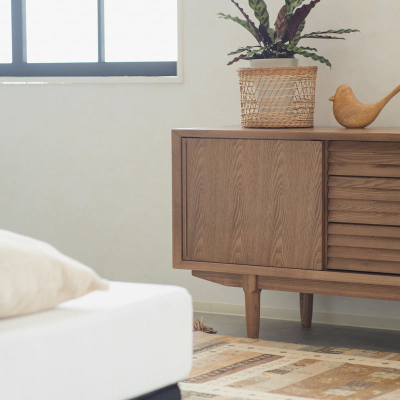 SIDE BOARD 160 / タモ無垢材の流れるような美しい木目の洗練 SIDE BOARD 160 / タモ無垢材の流れるような美しい木目の洗練