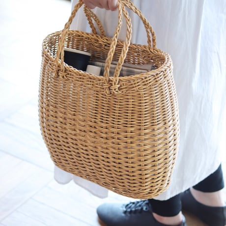 UTILE NAIL DAILY TOTE / 見た目の可愛らしさとナチュラルな雰囲気のデイリートートバッグ / ユティル ナイール トートバッグ