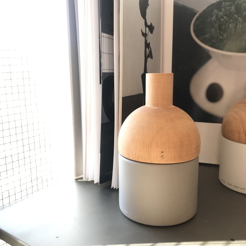 北欧童話のような雰囲気を感じさせる花器 / DOROTeA POT HUNT9 北欧童話のような雰囲気を感じさせる花器 / DOROTeA POT HUNT9