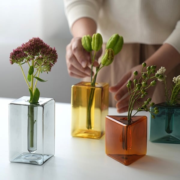 GRASS FLOWER VASE by AXCIS / スクエア ガラスベース / スクエア