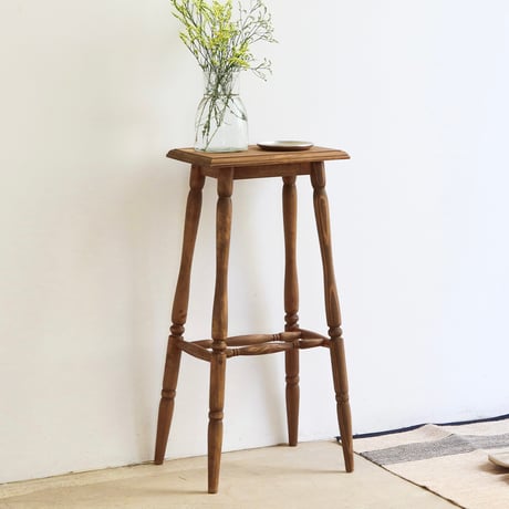 PINE WOOD FLOWER STAND / 天然木 パイン材を使った フラワースタンド / ナチュラルインテリア / アンティーク  ナインマーケ/ 約w330×d250×h655mm