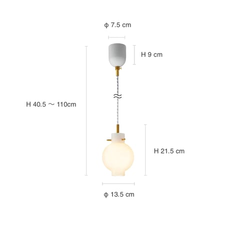 Iya PENDANT LIGHT / clear , white / 北欧のホテルや図書館など穏やかで安らぎに満ちたシーンを連想したペンダントライト