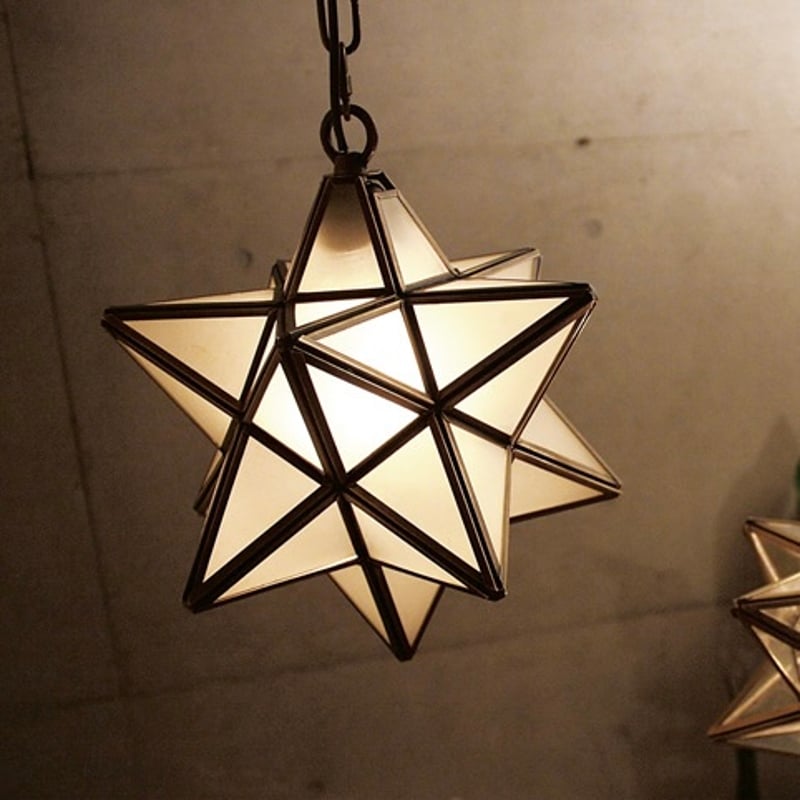 Etoile pendant light / 真鍮とガラスの美しい星型のペンダント Etoile pendant light / 真鍮とガラスの美しい星型のペンダント