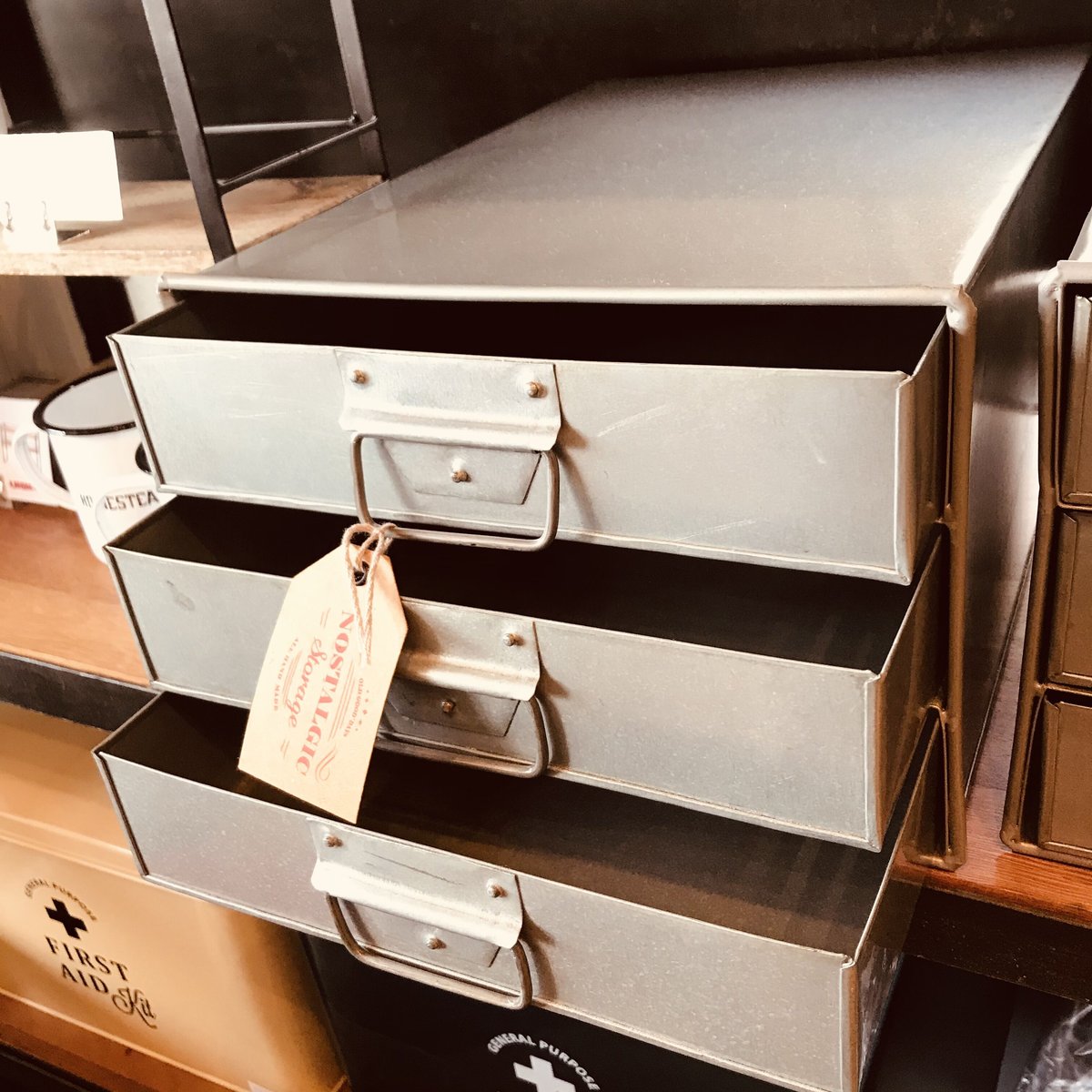 ブリキ製チェストボックス fit=scale-down,w=1200