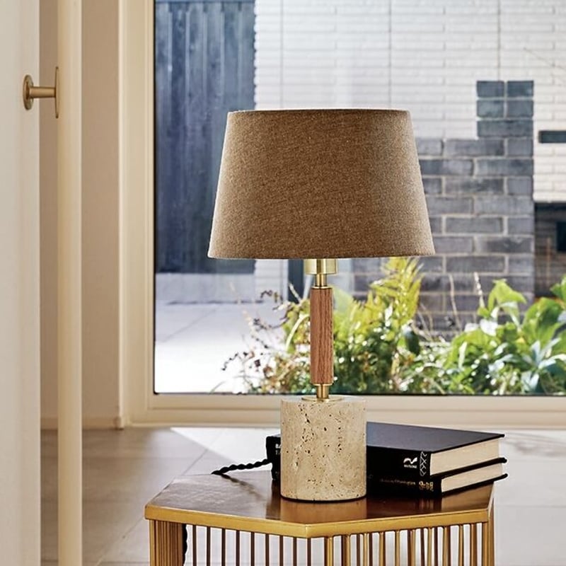 上質でホテルライクな雰囲気のテーブルランプ / Monolith-table lamp ...