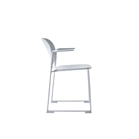 ARM CHAIR / stacking / white , gray /スタイリッシュで軽量。強度に優れたPP素材のチェア