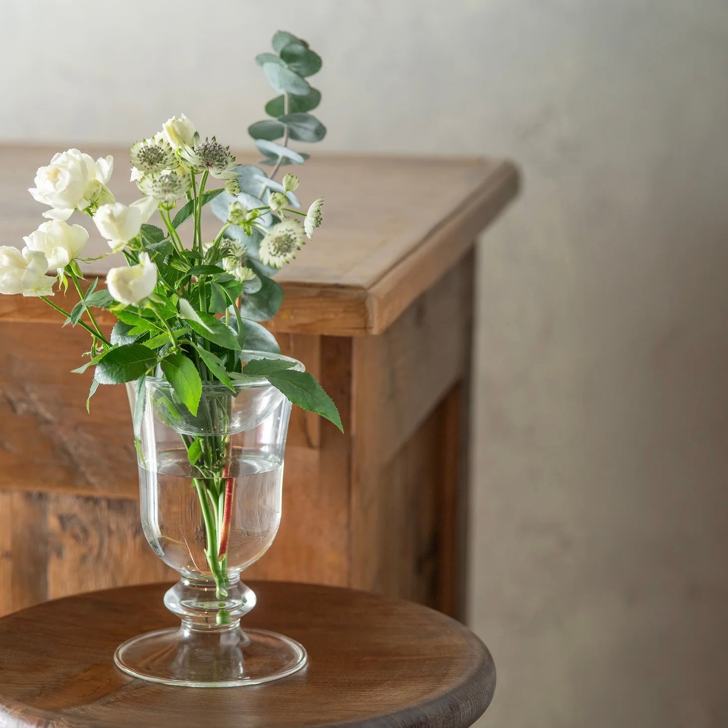 GRASS VASE 02 / 美しい曲線が印象的な水耕栽培用のガラスベース