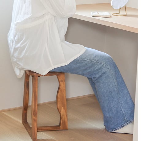 PINE WOOD STOOL 'N' TABLE MOON / アンティークのような風合いが魅力のスツール サイドテーブルやディスプレイ台としても / パインウッド