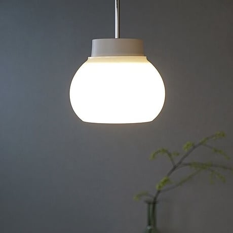 心地良いあかりを生み出す kom ペンダントライト/ kom pendant light S / ペンダントライト / AXCIS / キッチン照明 ダイニング リビング / LED電球 選択