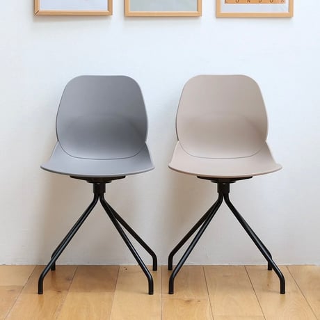 DESIGN CHAIR 02 / どんな使い方もおしゃれに楽しめるシャープで美しいデザインのチェア / BEIGE , GRAY / 1脚