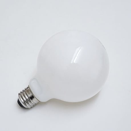真鍮ペンダントライト / ブラス灯具（コード長 60cm）+ LED電球（ボール型LED電球E26乳白 100W相当） AXCIS  ※電球付属 裸電球