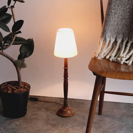 Hat Stand Light by shesay made /  ヴィンテージ家具のようなテーブルライト / 電球なし Made in Japan