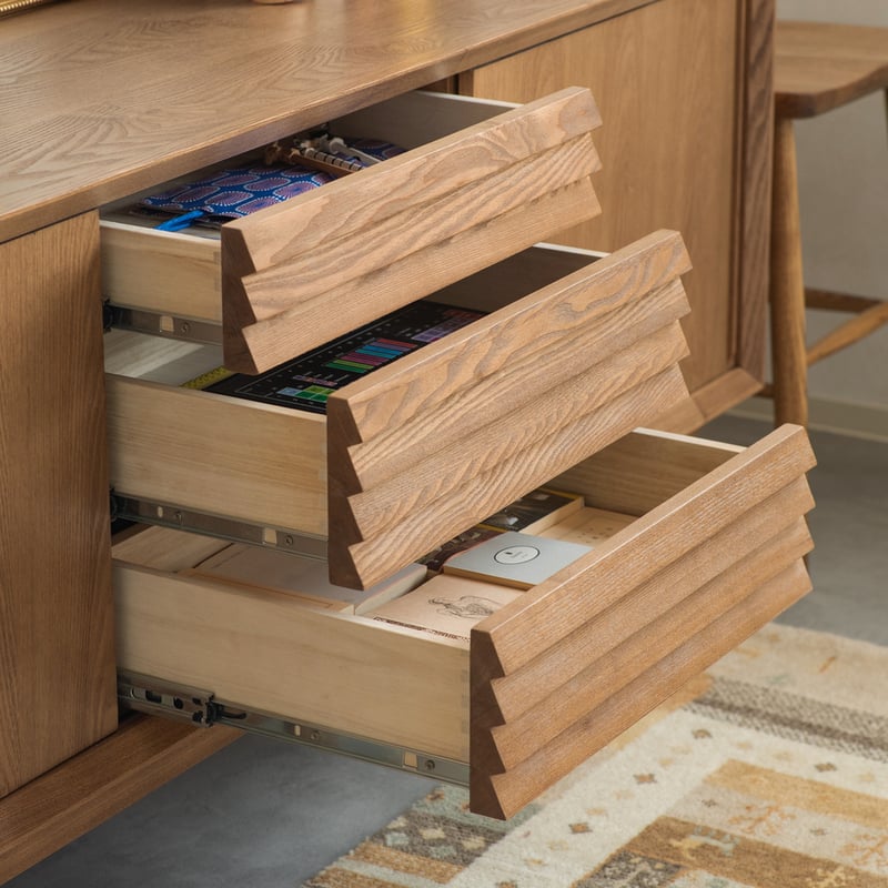 SIDE BOARD 160 / タモ無垢材の流れるような美しい木目の洗練された