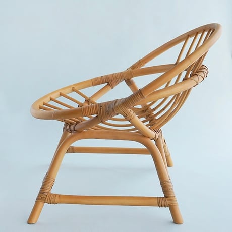 RATTAN ROUND CHAIR by AXCIS  / オーガニックなラタンラウンドチェア / ナチュラルな風合いのローチェア