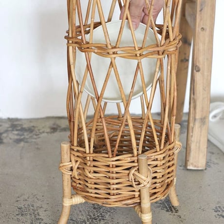 RATTAN UMBRELLA STAND / スマートなサイズ感のラタン傘立て / アラログ アンブレラスタンド THE AROROG / アラログ サイズ : φ200×h550mm