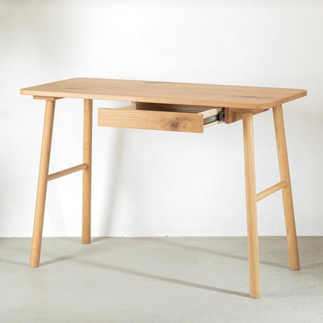 OAK WOOD DESK 110 / オーク無垢材の木目が美しいナチュラルなスタイリングのデスク
