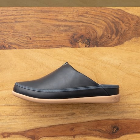 a.loop / room shoes / camel , navy , gray , black . M (22.5cm~24.5cm)  women  L (25.0cm~27.0cm)  men