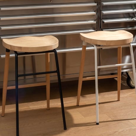 HIGH STOOL / 北欧スタイル  / WOOD + ＳＴＥＥＬ / キッチンカウンター / カウンタースツール / バースツール ハイスツール / W41.5×D42×H65cm