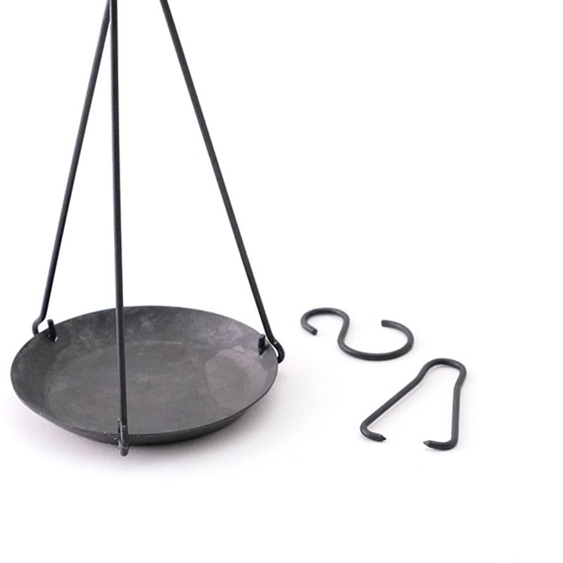 STAND HOOK + HANGING TRAY / 高さ自在、使い方自由のアイアンスタンド