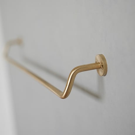 KT brass towel holder / 真鍮の美しいフォルムのタオルホルダー / タオルハンガー S . Mサイズ