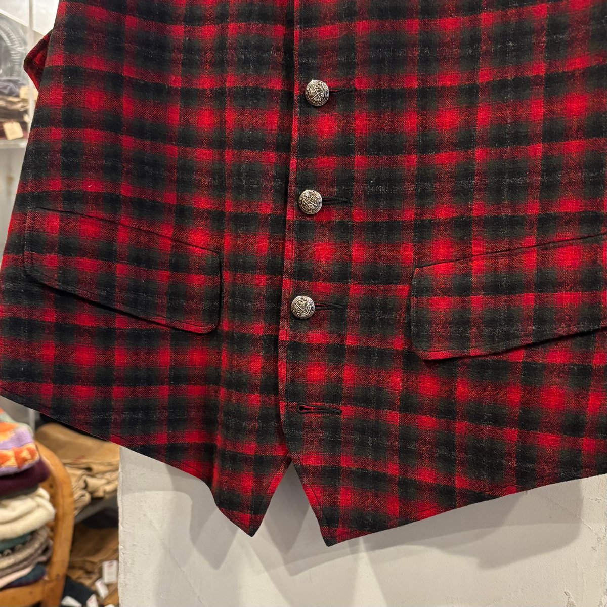 本日17時迄値下げ♦早い者勝ち♦米国製♦PENDLETONウールコンチョベストL 本日17時迄値下げ♢早い者勝ち♢米国製♢PENDLETONウールコンチョ