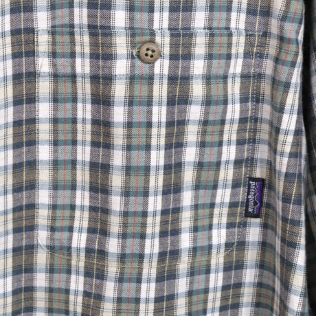 patagonia　チェック柄　ロングスリーブシャツ　両ポケット　パタゴニア　(Y0151)