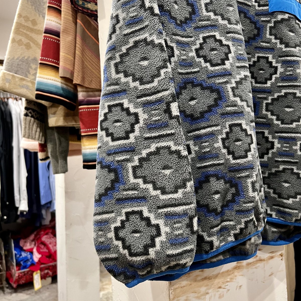 Patagonia シンチラスナップT パタゴニア 総柄 フリースジャケット