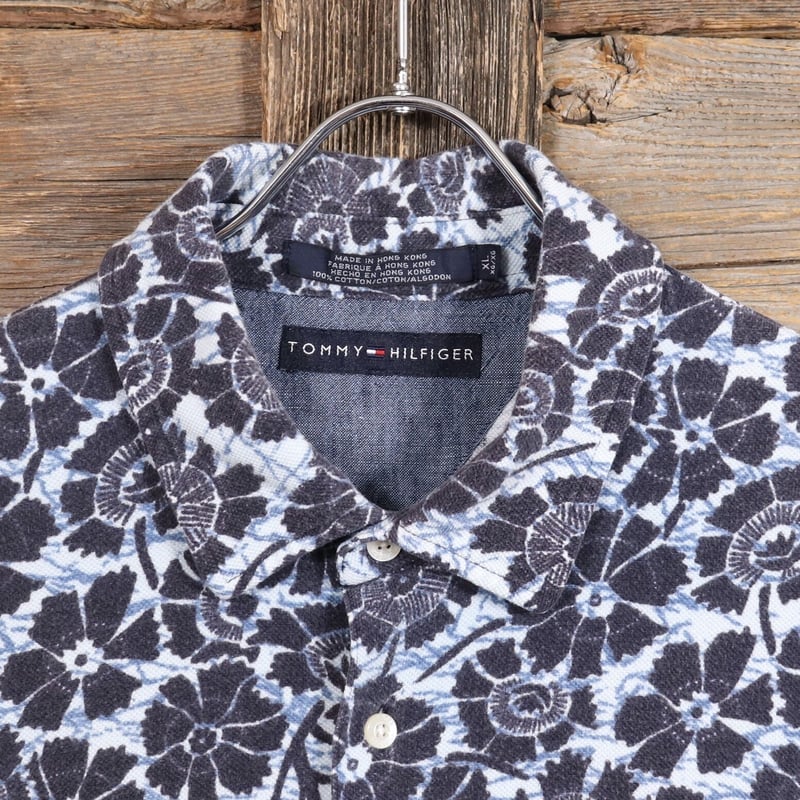 TOMMY HILFIGER ショートスリーブシャツ 総柄シャツ トミー