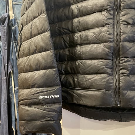 THE NORTH FACE　サミットシリーズ　800PRO　ライトダウンジャケット　黒　ノースフェイス　(S0336)