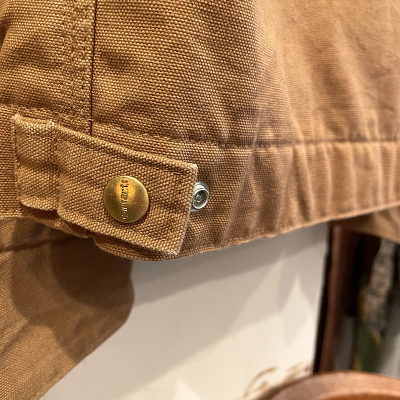 Carhartt デトロイトジャケット バック刺繍 ダック地 カーハート Carhartt デトロイトジャケット バック刺繍 ダック地 カーハート