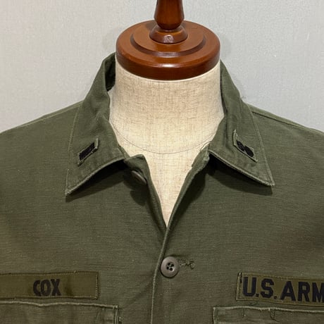 70s　US ARMY　ユーティリティシャツ　Size 16½　シャツ袖　OG 107 COTTON SATEEN　ミリタリーシャツ　1973年　(S5139)